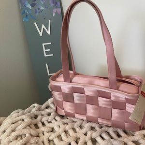 Harveys Orig. SATCHEL Pink Woven Shoulder SEATBELT Bag